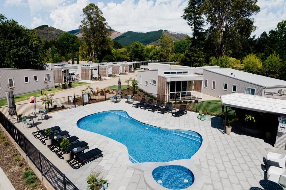 Tasman Holiday Parks - South Bright Campground/ 
RV Resort in Porepunkah