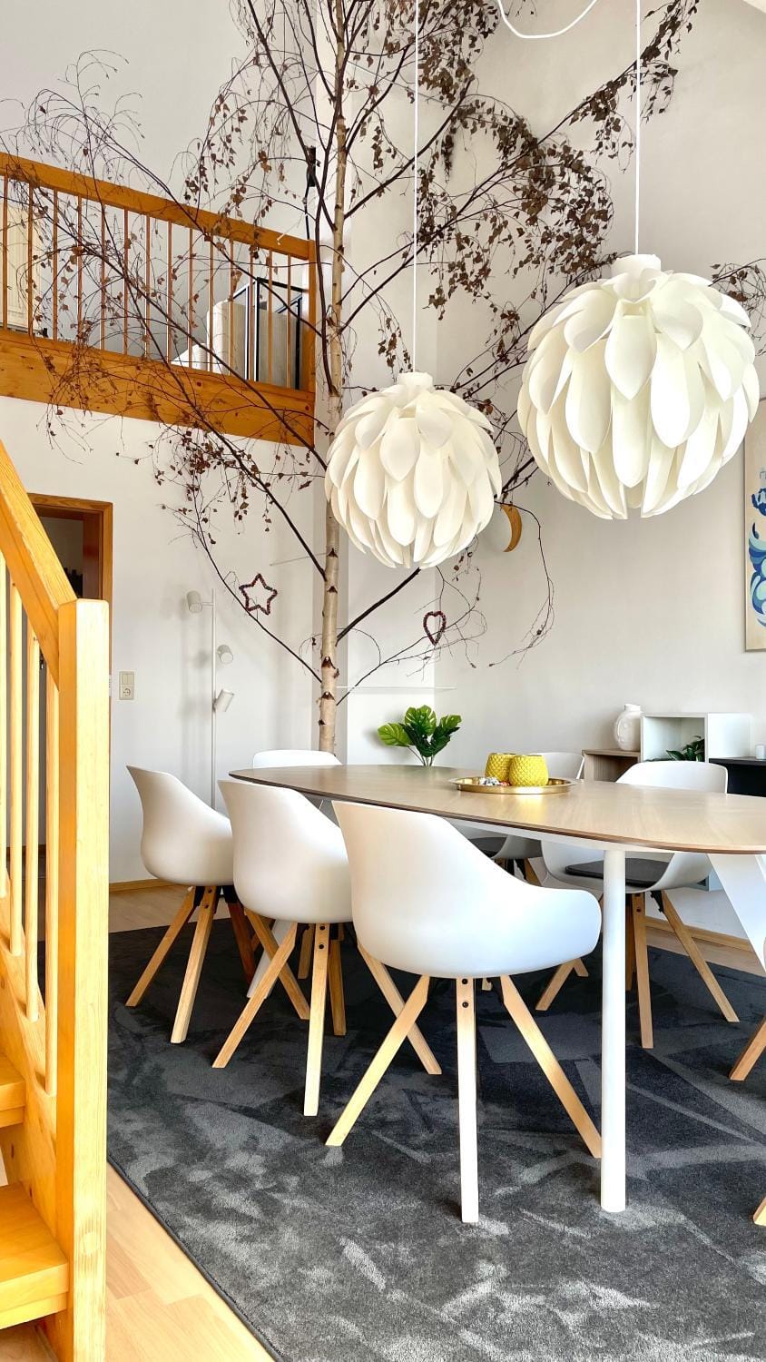 Living room, Dining area