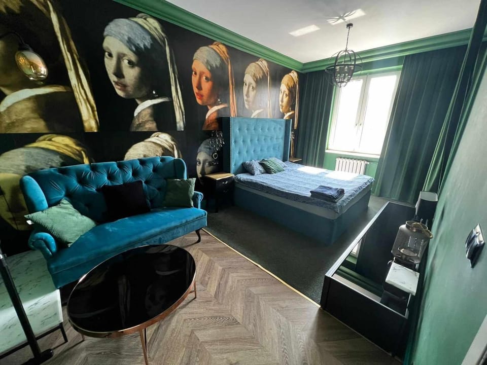 City Center Apartment near public swimming pool Apartment in Warsaw