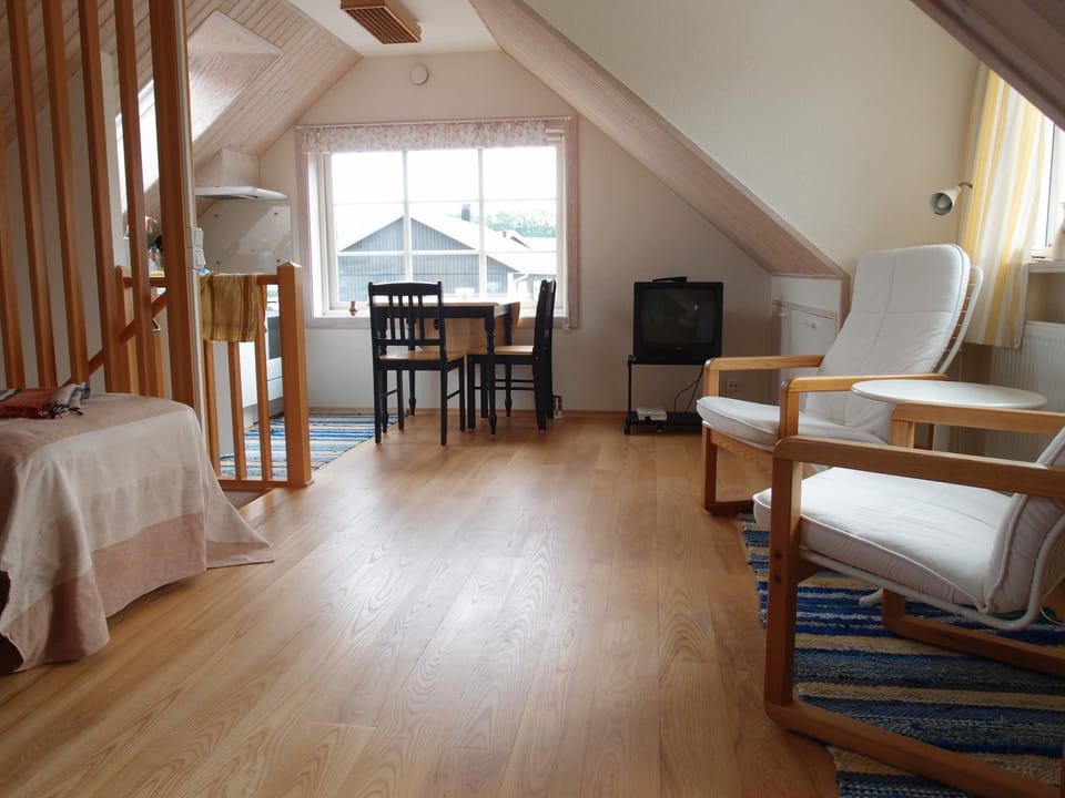 Property building, Photo of the whole room