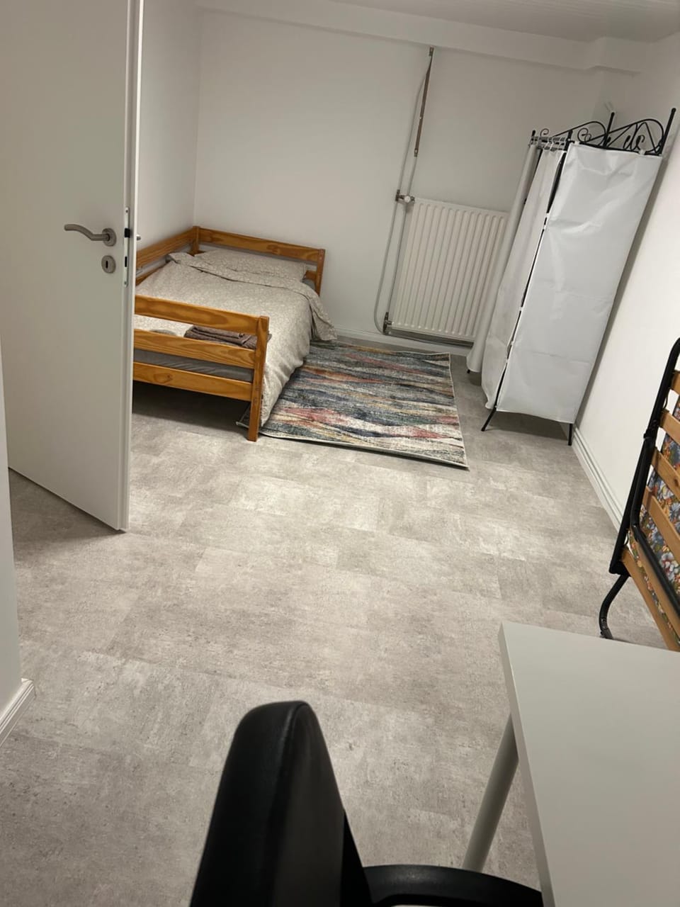 Souterrain Wohnung in der Nähe vom Düsseldorfer Flughafen Apartment in Dusseldorf