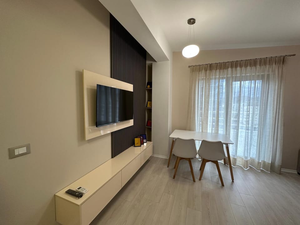 Skyline Panoramic Apartment Apartment in Tirana