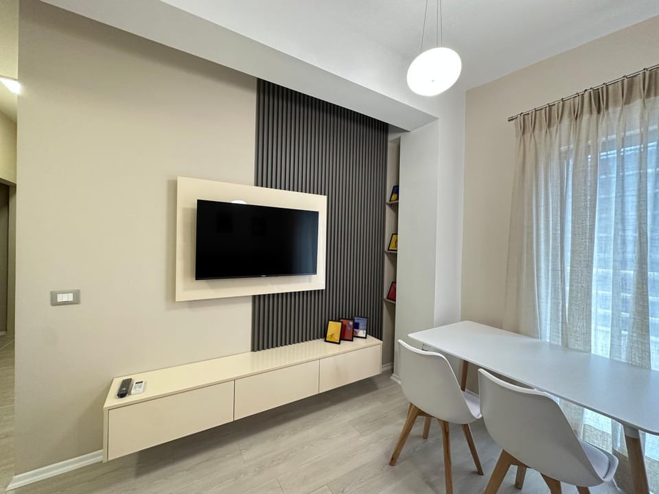 Skyline Panoramic Apartment Apartment in Tirana