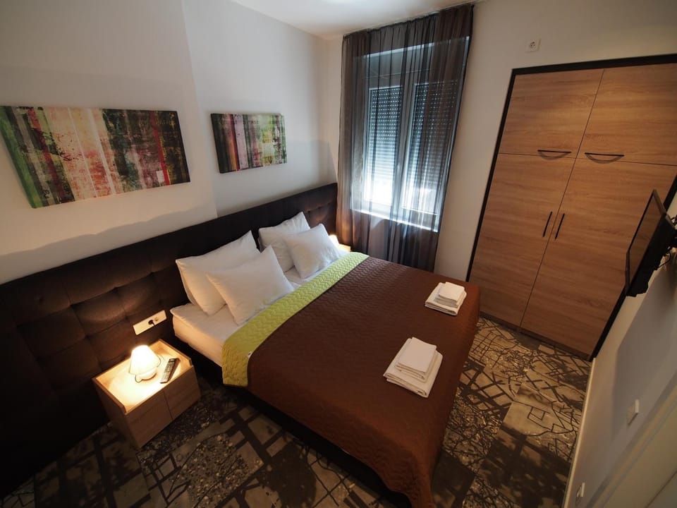 TV and multimedia, Bedroom