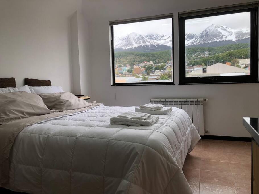 Bed, Natural landscape, Mountain view, internet, towels