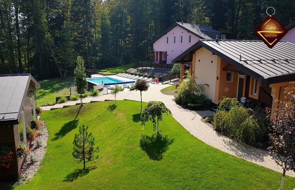 Bird's eye view, Garden, Pool view, Swimming pool