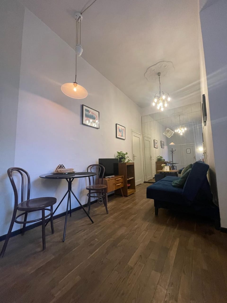 Nowy Świat 28 Apartment in Warsaw
