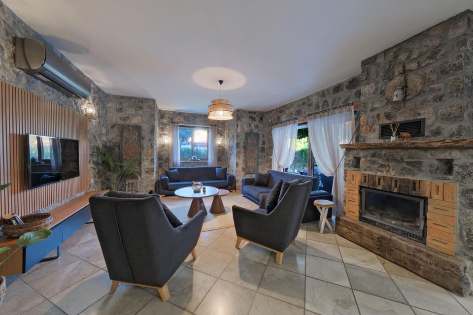 Communal lounge/ TV room, Seating area