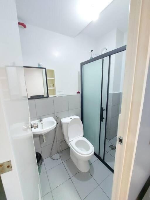 Shower, Bathroom, bidet