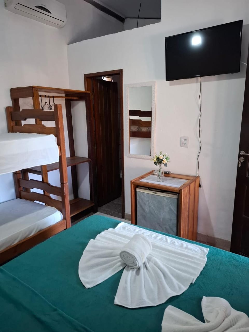 Pousada Biribiri Arraial D'ajuda - À 10 metros da Rua Mucugê Hotel in Arraial d'Ajuda