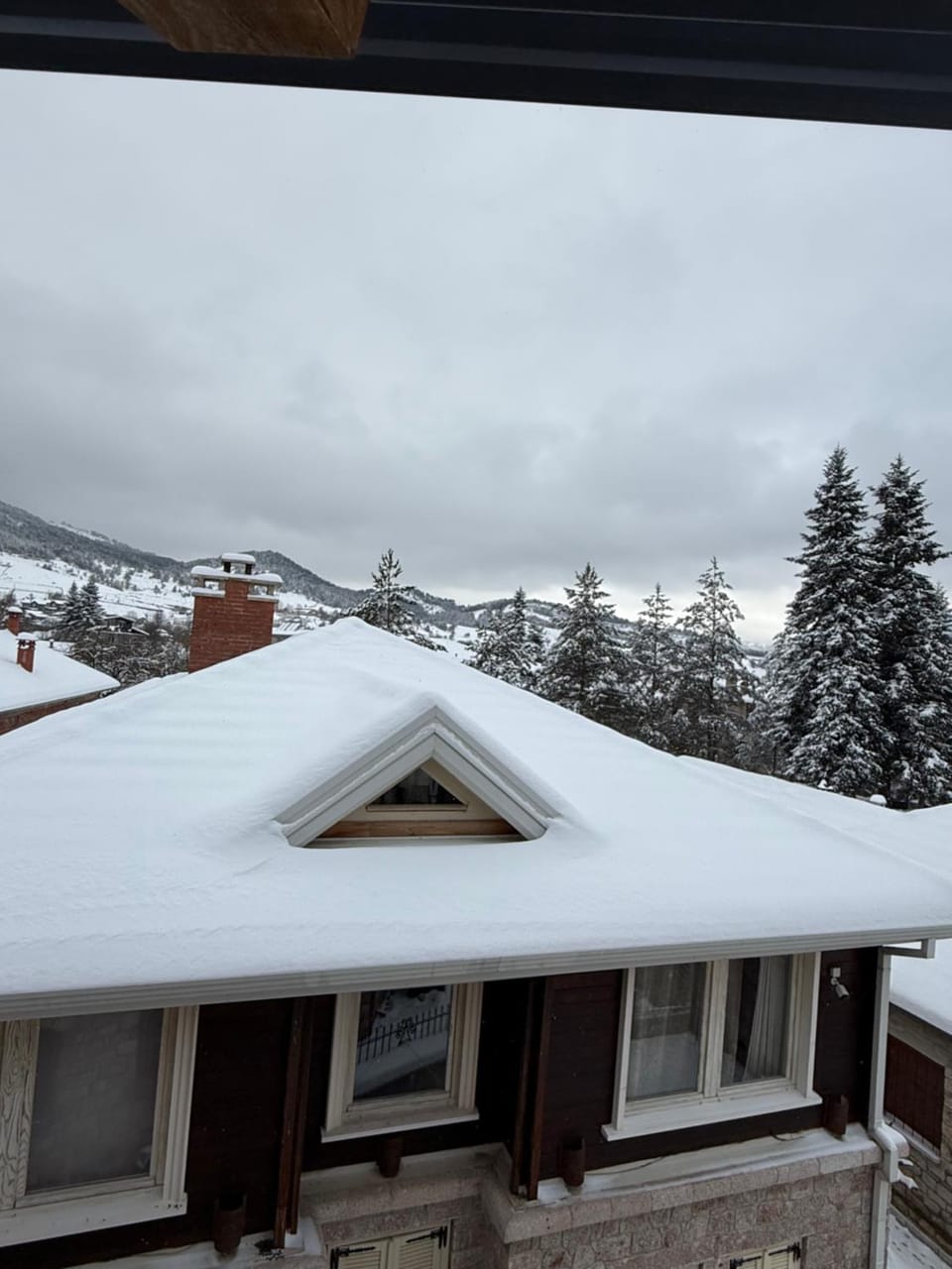 Property building, Natural landscape, Winter, Mountain view