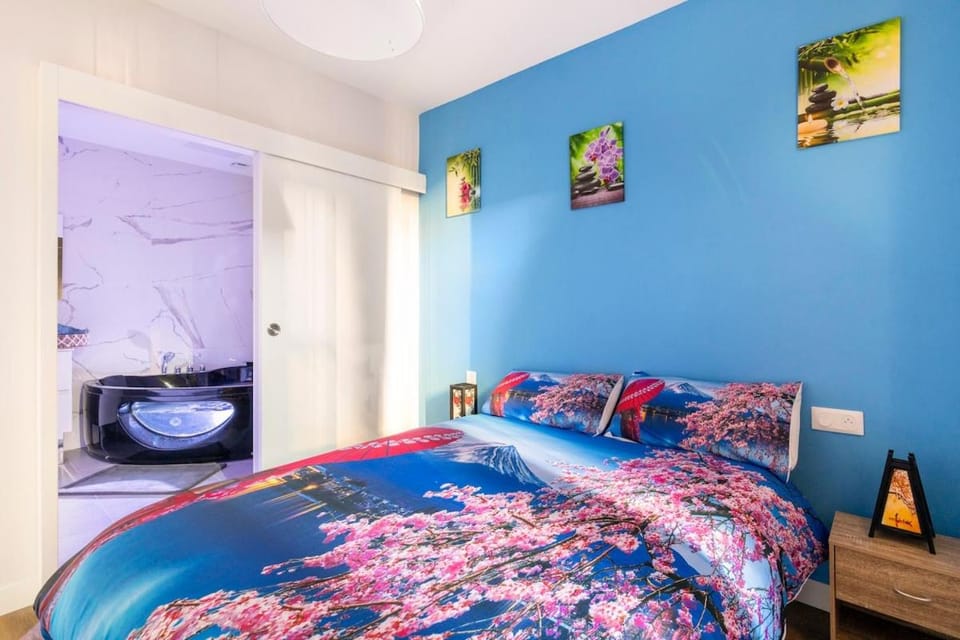 Bedroom, Bath