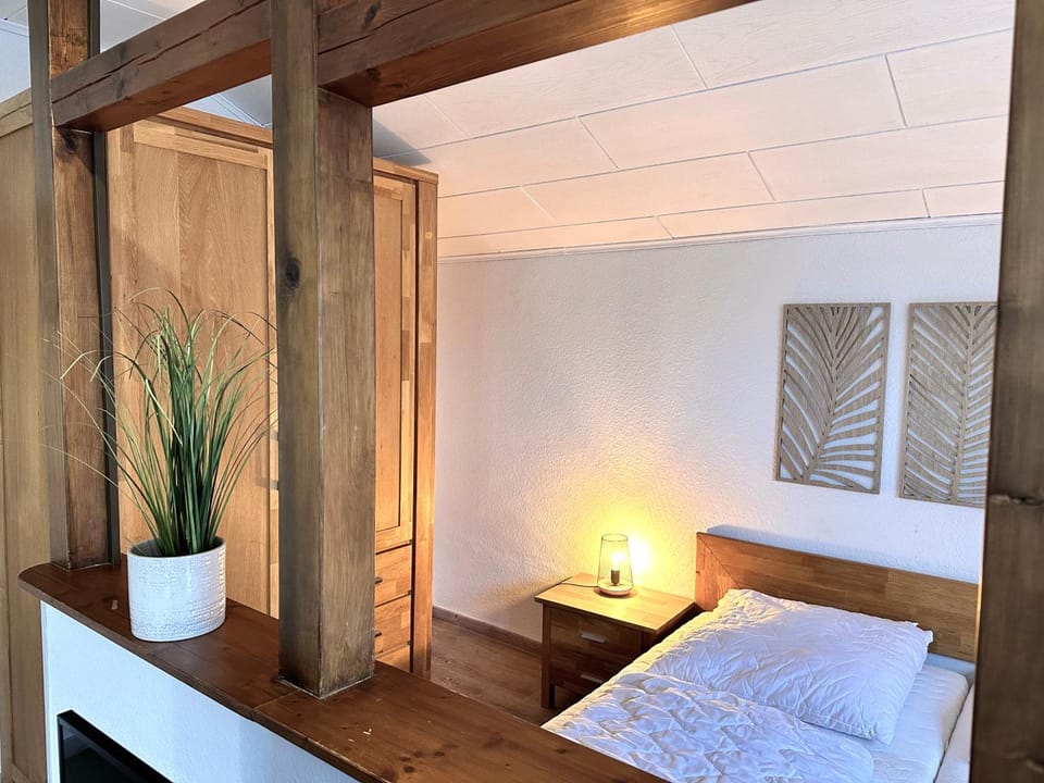 Bed, Photo of the whole room, Bedroom, wardrobe