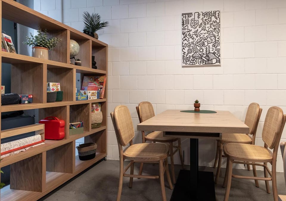 Communal lounge/ TV room