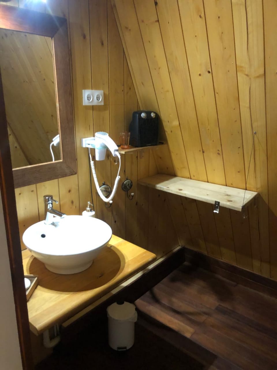 Les Jonquilles Chalet in Catalonia