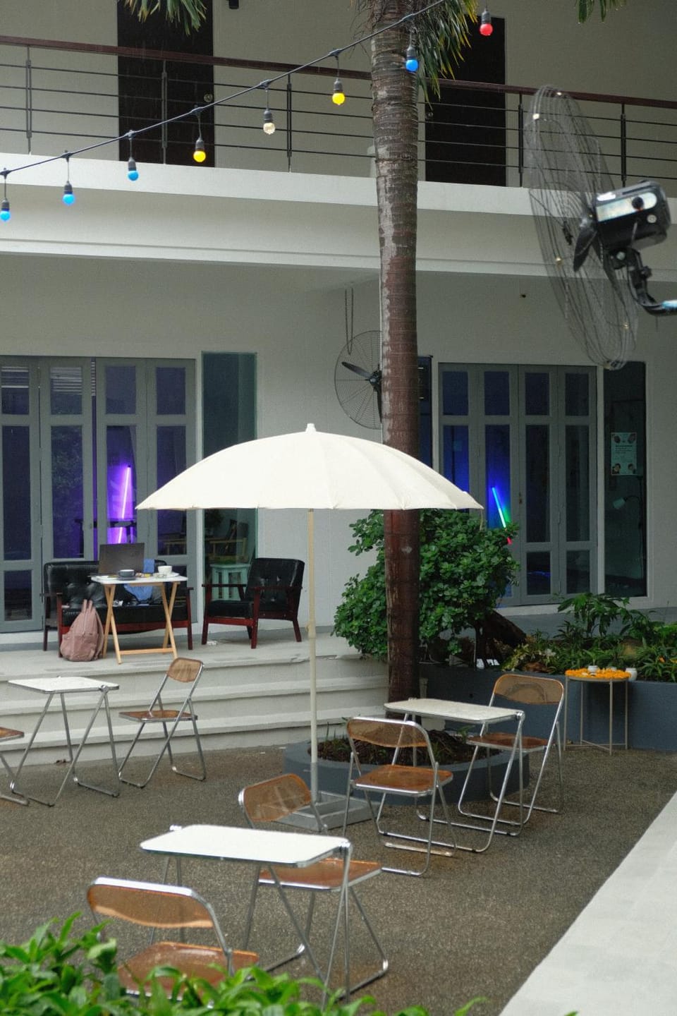 Patio, Restaurant/places to eat
