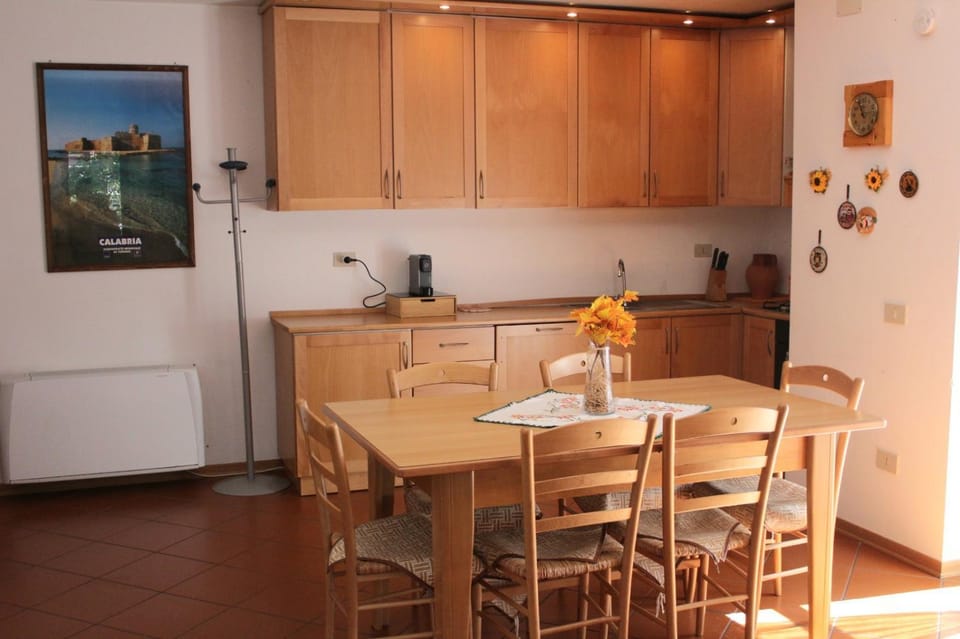 Comodo appartamento in Sila Moccone-Camigliatello Apartment in Calabria
