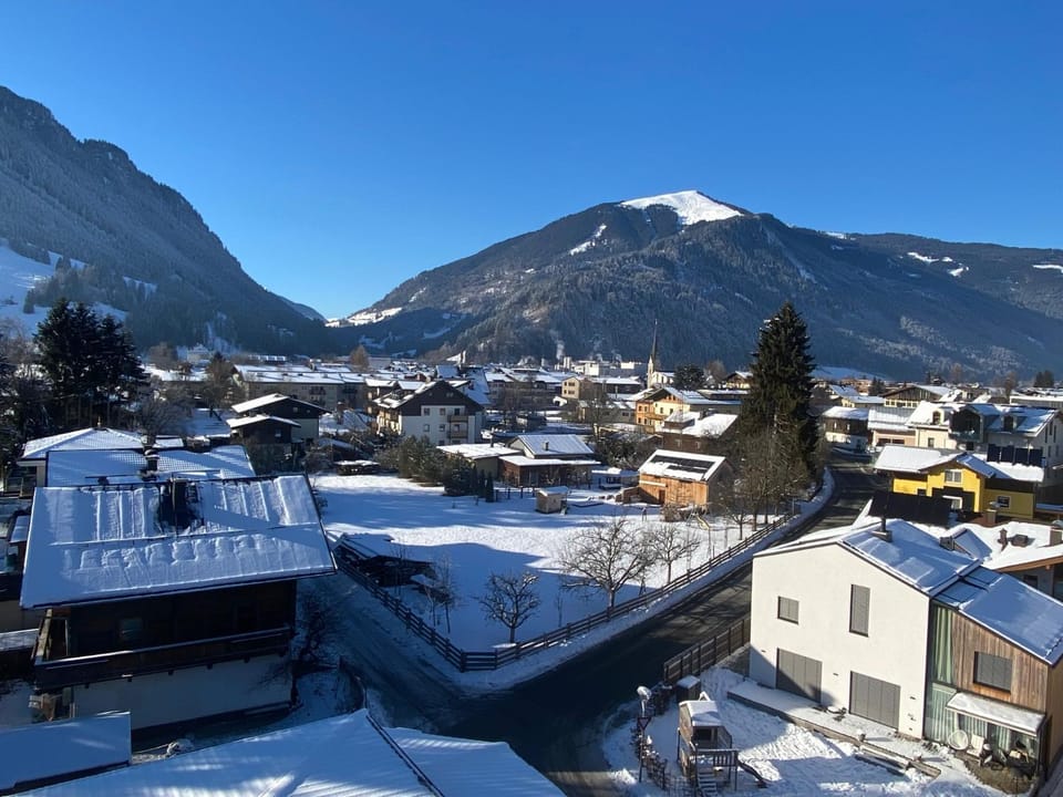 Natural landscape, Winter, Mountain view