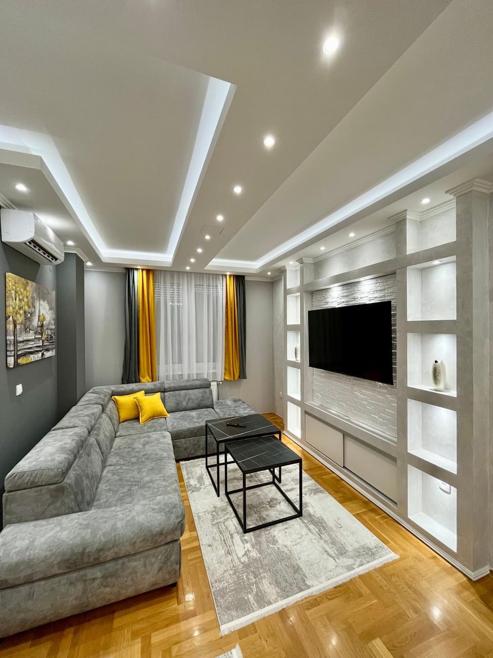 TV and multimedia, Living room