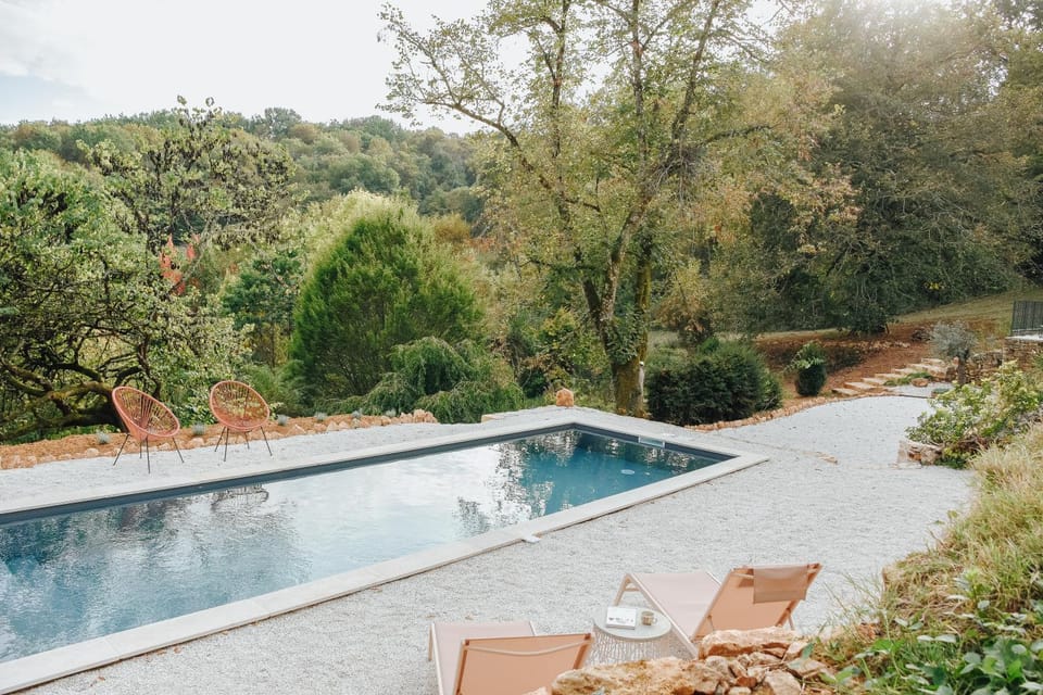 Spring, Day, Natural landscape, Garden, Garden view, Pool view, Swimming pool, Swimming pool, sunbed