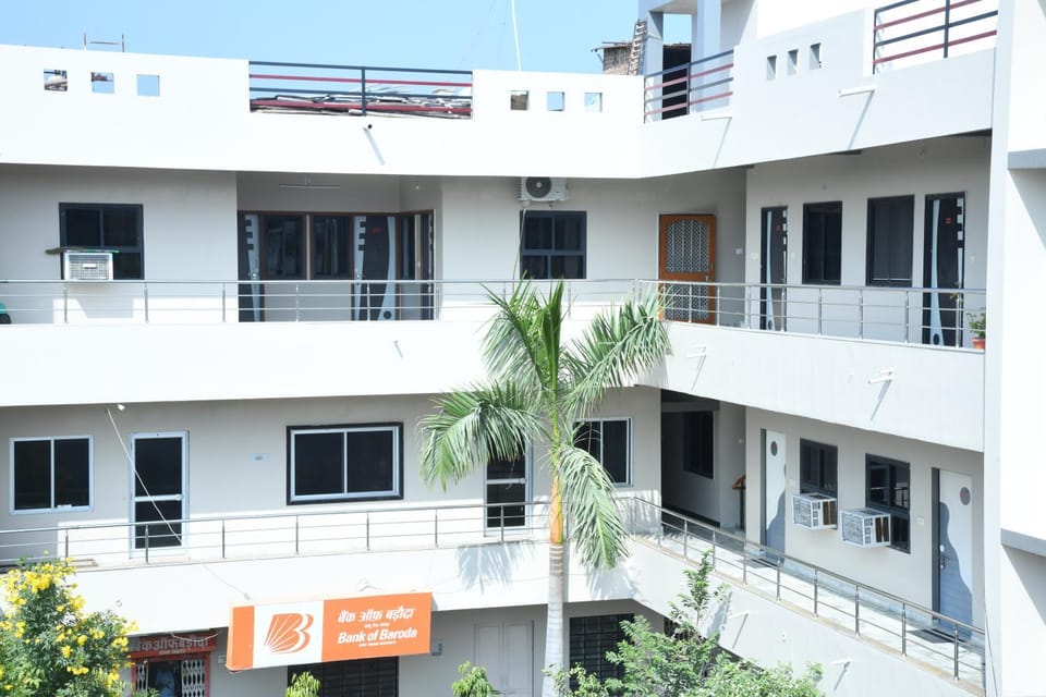 Property building, Balcony/Terrace