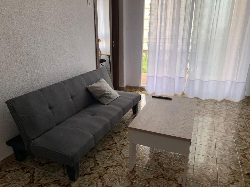 Communal lounge/ TV room, Living room, Seating area