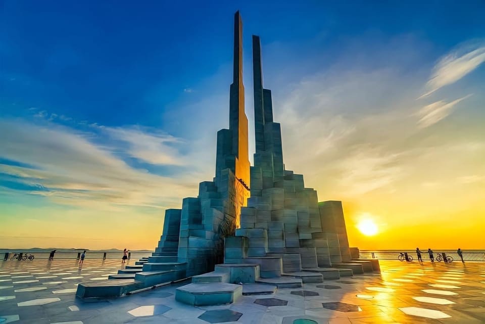 Nearby landmark, Day, Natural landscape, Sea view, Sunrise, Sunset