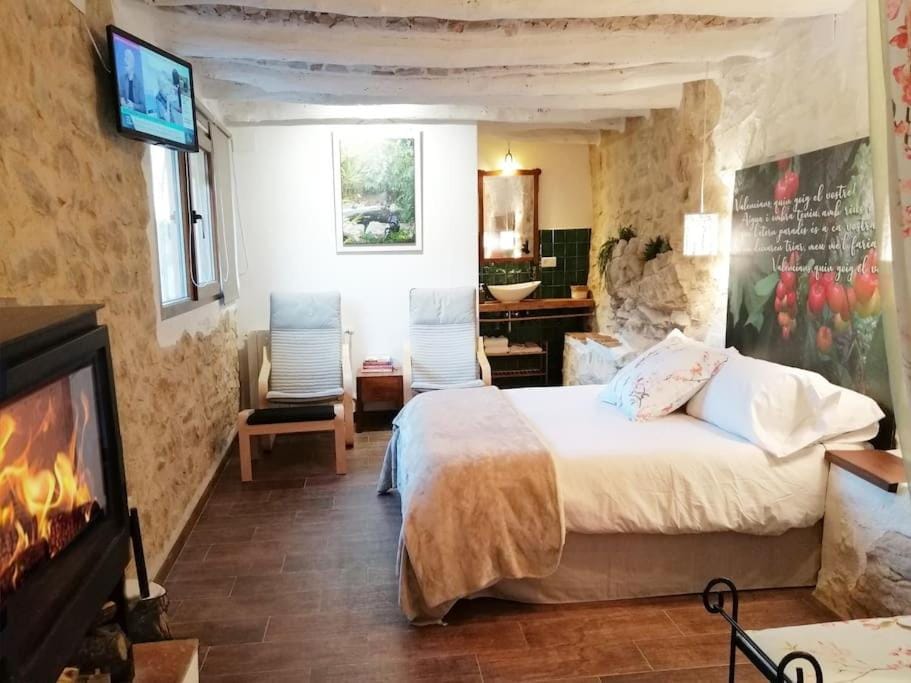 La LUNA Casa rural Vall de Gallinera refugio Chalet in Marina Alta