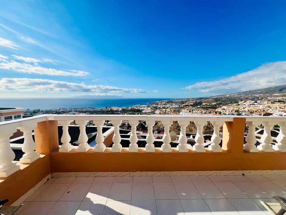 Villa Ross Villa in Costa Adeje