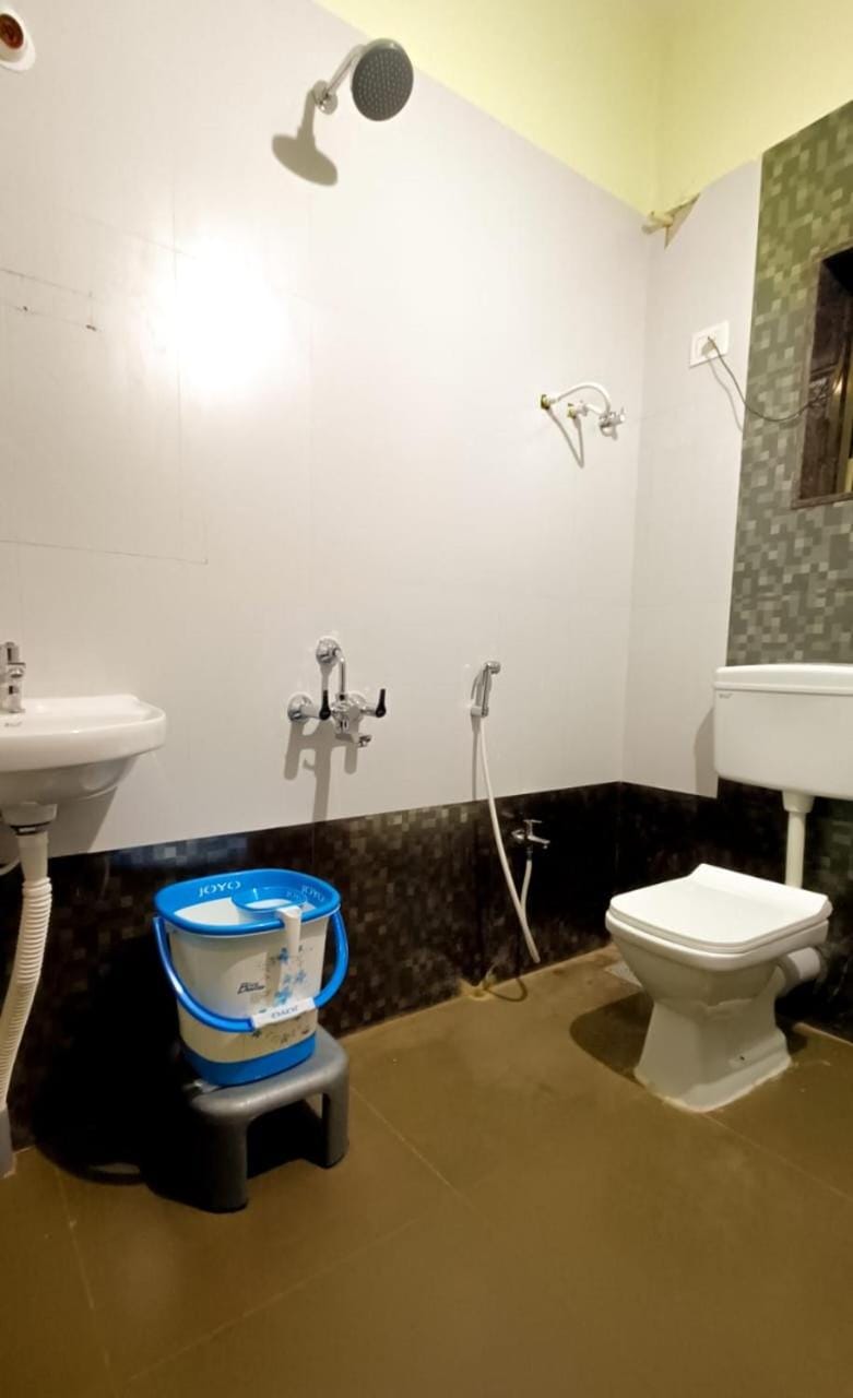 Toilet, Bathroom