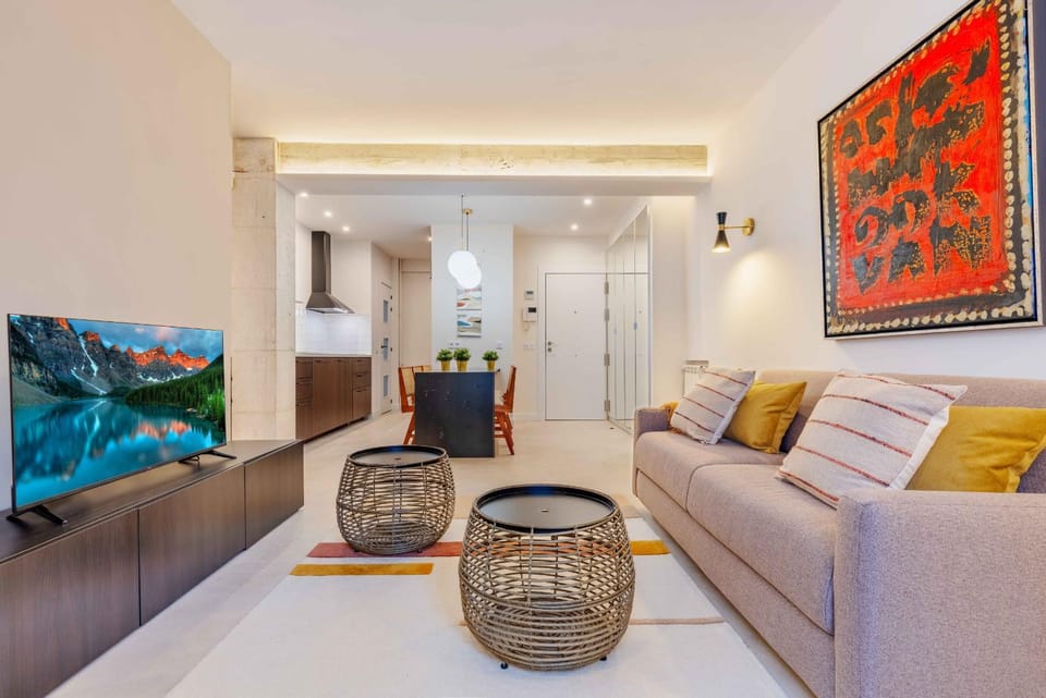 Communal lounge/ TV room, Living room