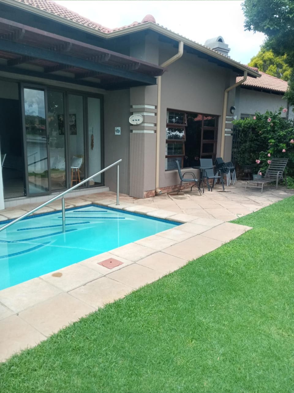 Pecanwood Golf Estate Cosy home 3BR with pool House in Gauteng