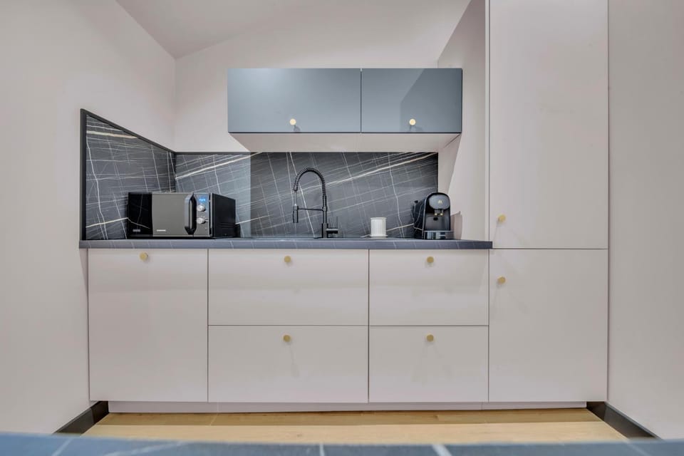 Coffee/tea facilities, Kitchen or kitchenette, minibar
