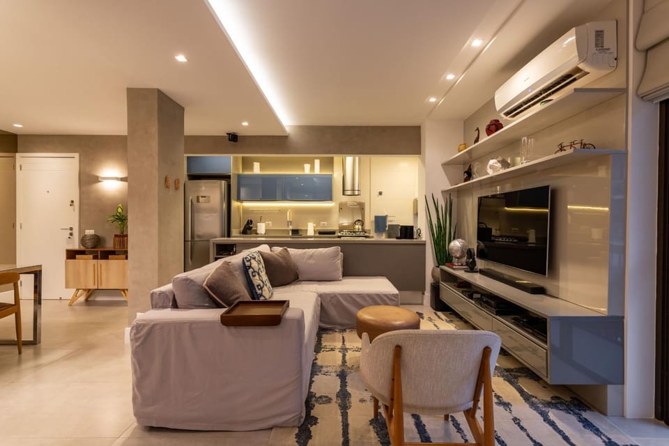 Communal lounge/ TV room, Living room