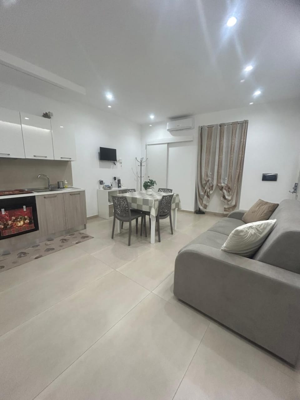 Casa Vacanze Angela House in Naples