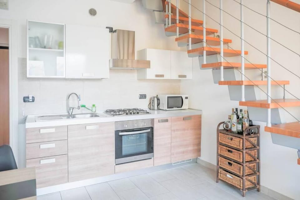 Kitchen or kitchenette, minibar, pet friendly, stove