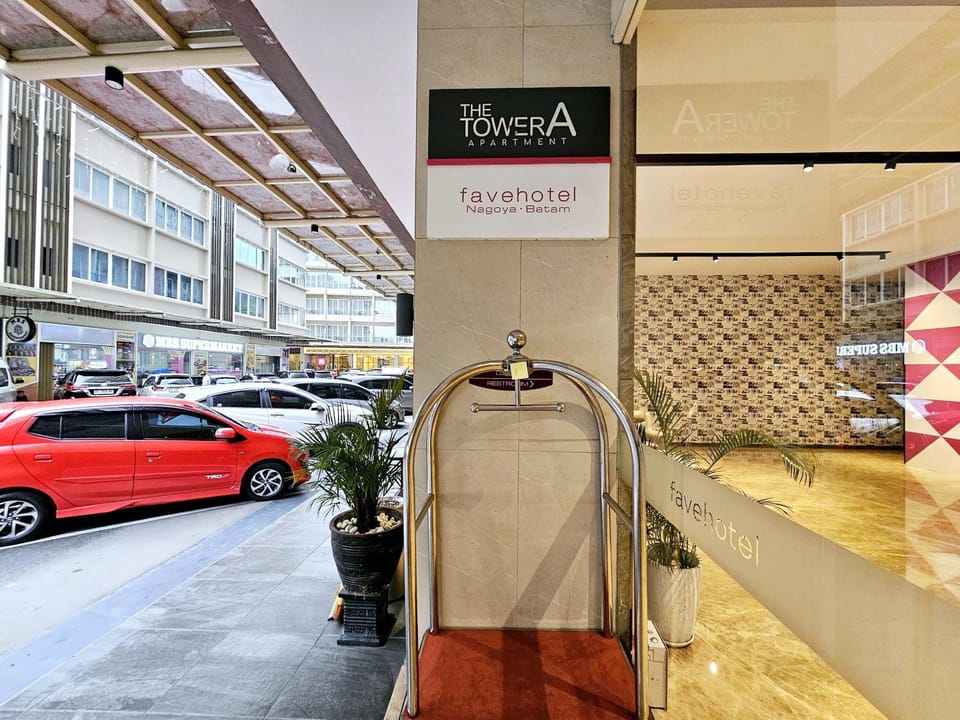 Facade/entrance, Lobby or reception
