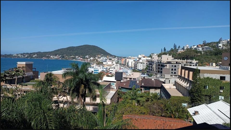 Bird's eye view, Sea view
