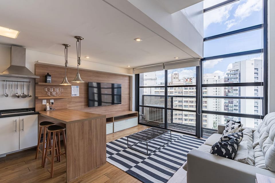 Kitchen or kitchenette, Dining area, stove