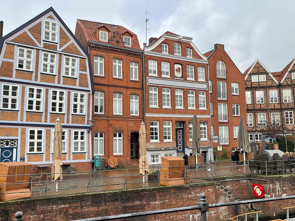 Property building, Street view