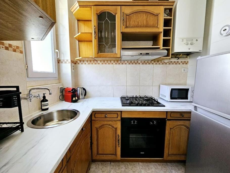 Coffee/tea facilities, Kitchen or kitchenette, minibar, pet friendly