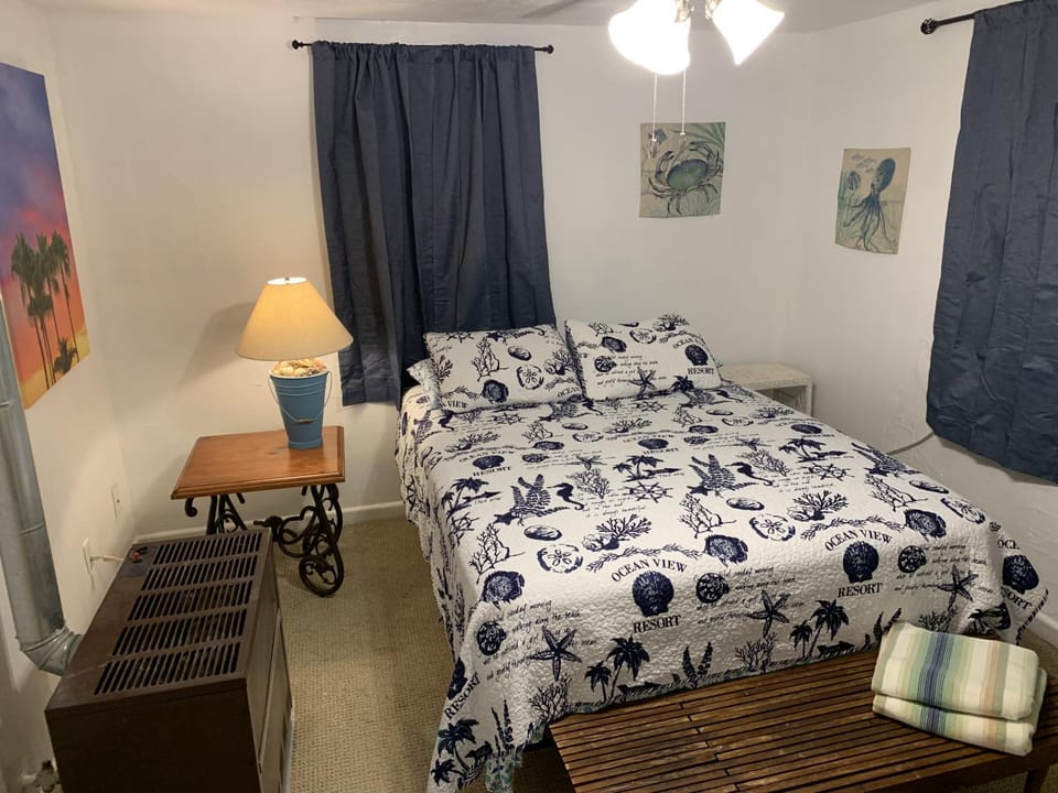 Beach Side Studio #2 apts Apartment in Norfolk