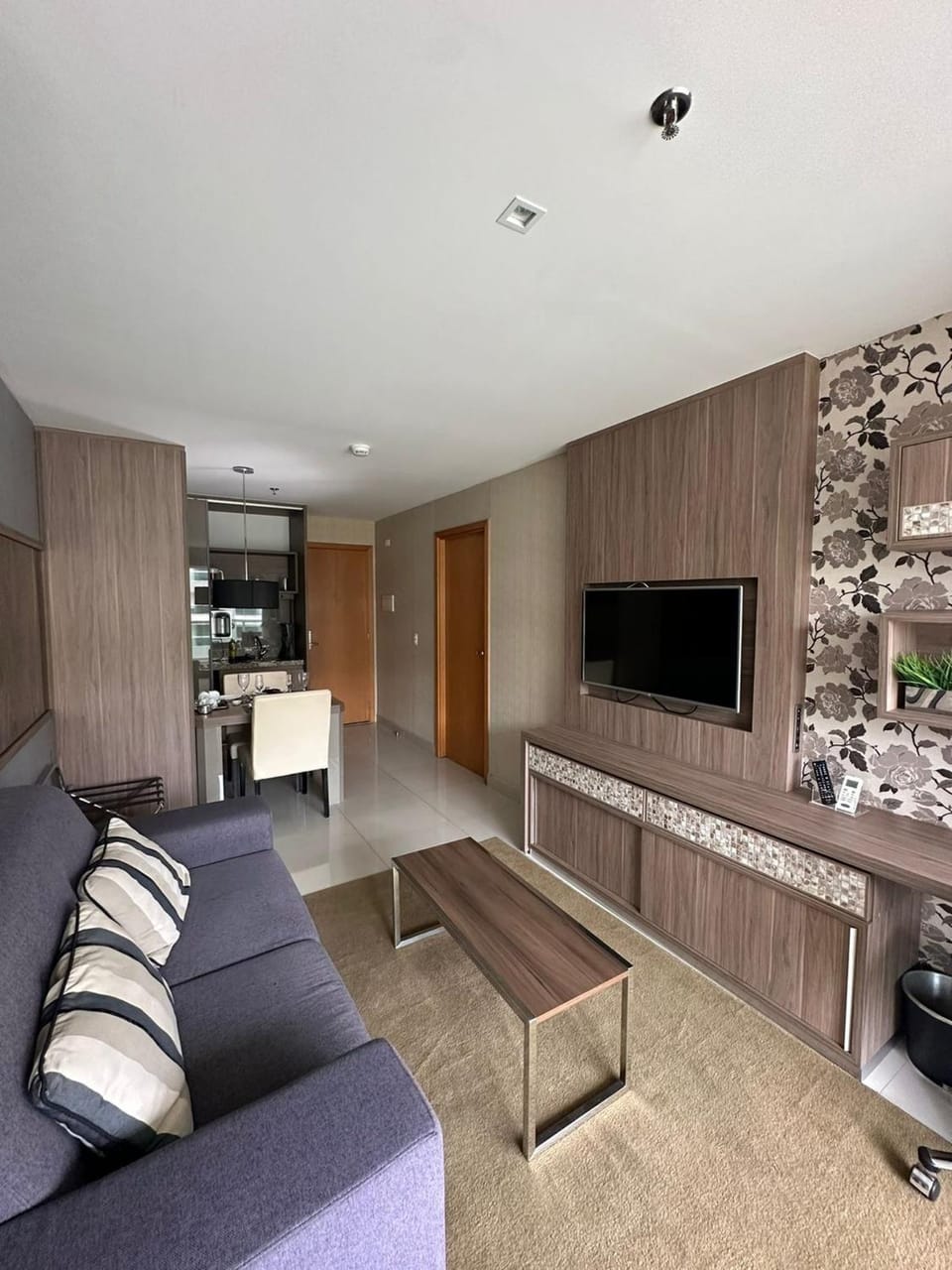 Communal lounge/ TV room, Kitchen or kitchenette, Living room, Dinner, kitchen