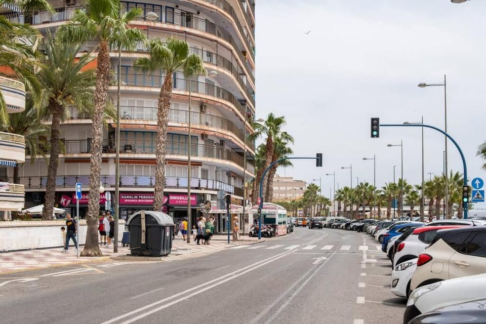 Acogedor alojamiento a pocos metros de la playa Apartment in Alacantí