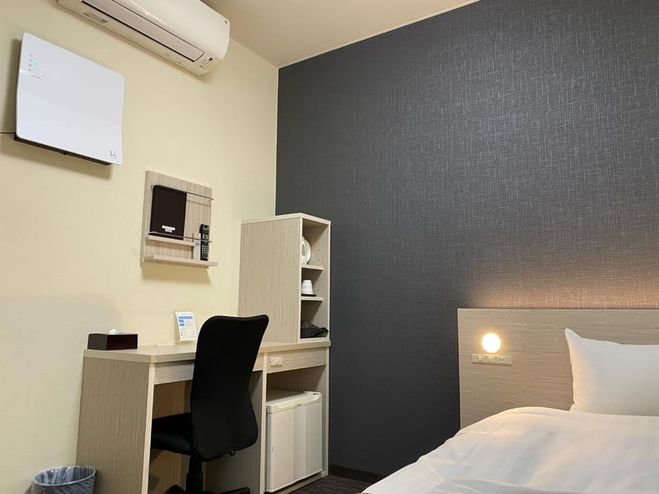 Hotel Sunny Inn - Vacation STAY 20411v Hotel in Japan
