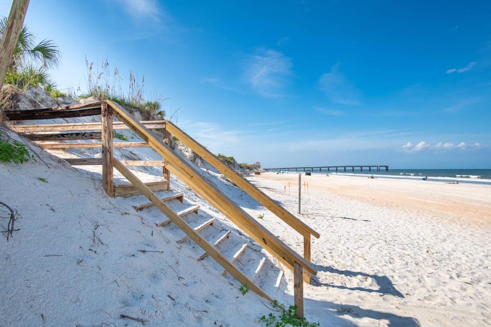 Oceans 13 Unit B Apartment in Saint Augustine Beach