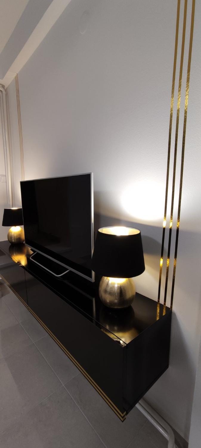 Communal lounge/ TV room, TV and multimedia, Evening entertainment