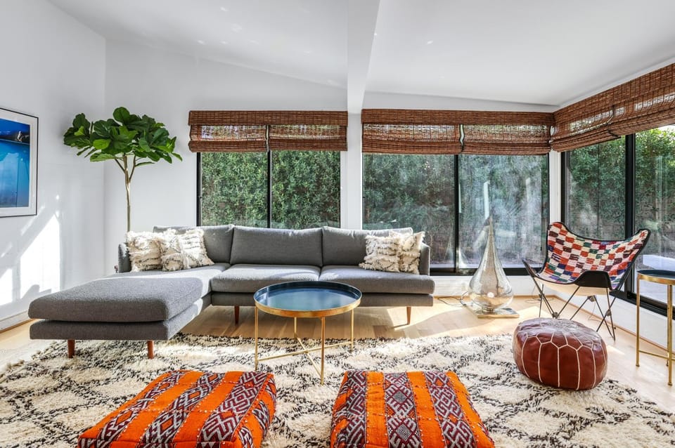 Communal lounge/ TV room, Spring, Day, Garden, View (from property/room), Living room, Seating area, Evening entertainment, Garden view