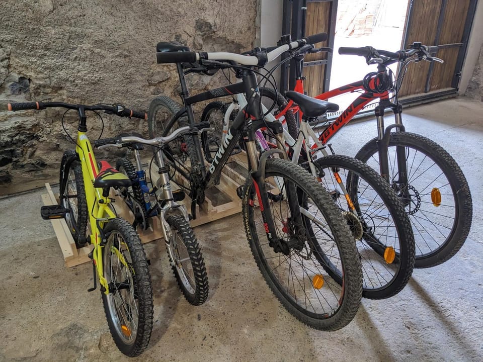 Nornore: una casa especial en la montaña House in Aragon