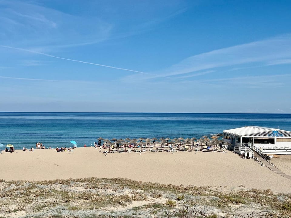 Nearby landmark, Beach